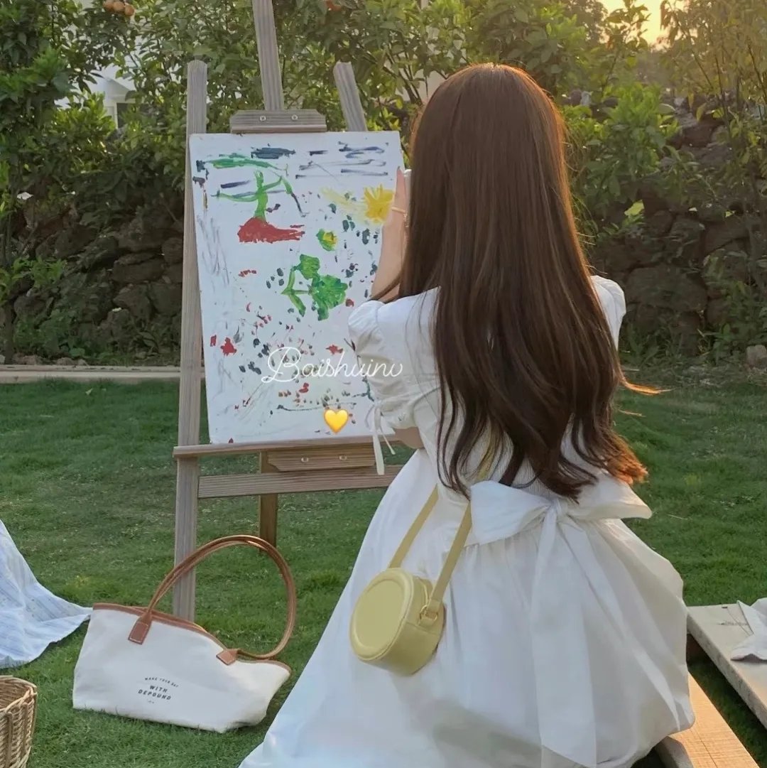 君有云